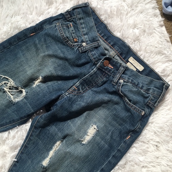 H & M Ripped Boyfriend Jeans - Picture 3 of 8